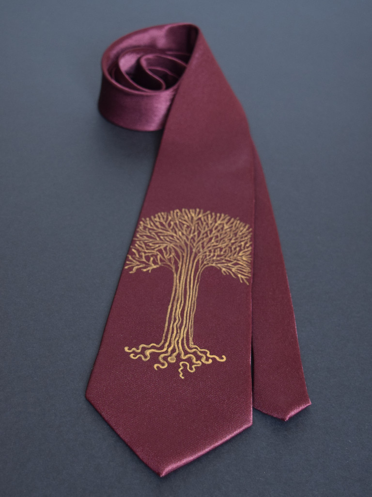 Maroon Gold Tree Tie