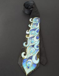 Blue Feathers Peacock Tie Black