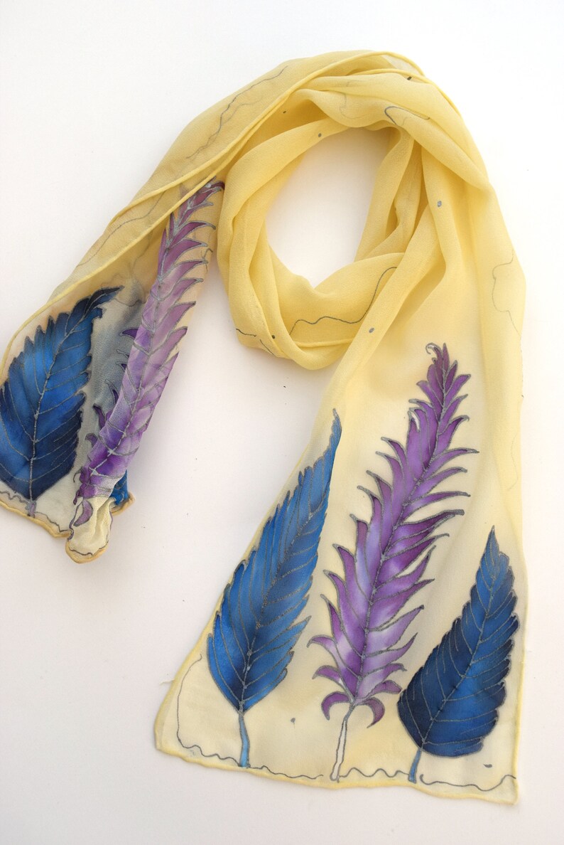 Feathers Silk Scarf , feathers scarf , foulard en soie