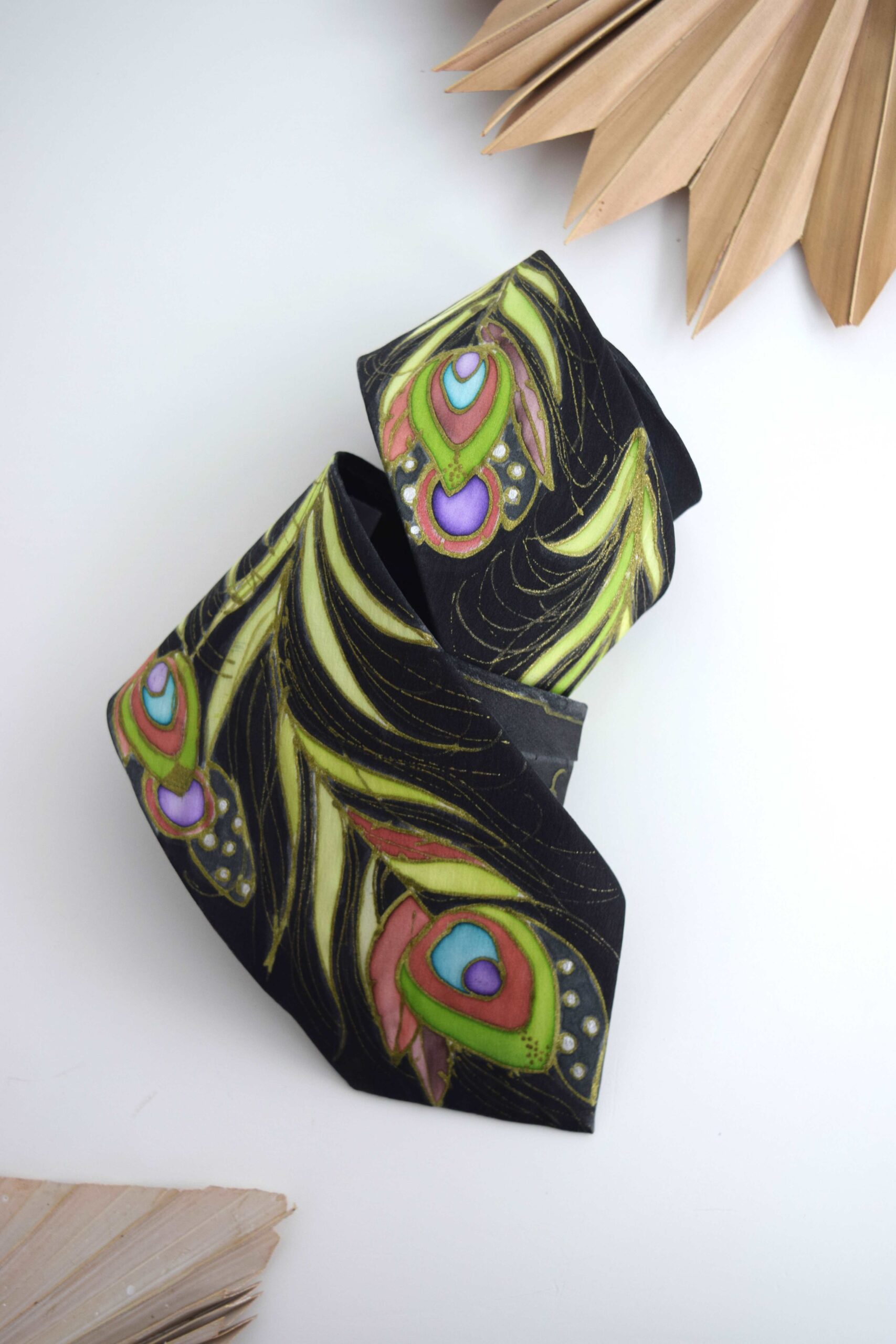 Peacock feathers black necktie